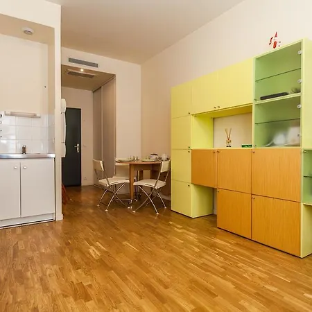 Euler Halldis Apartment Paris