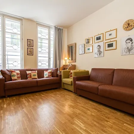 Euler Halldis Apartment * Paris